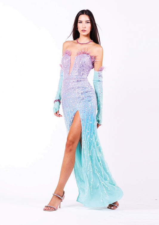 Преливаща абитуриентска рокля в лилаво с кройка на официална рокля тип “русалка“.