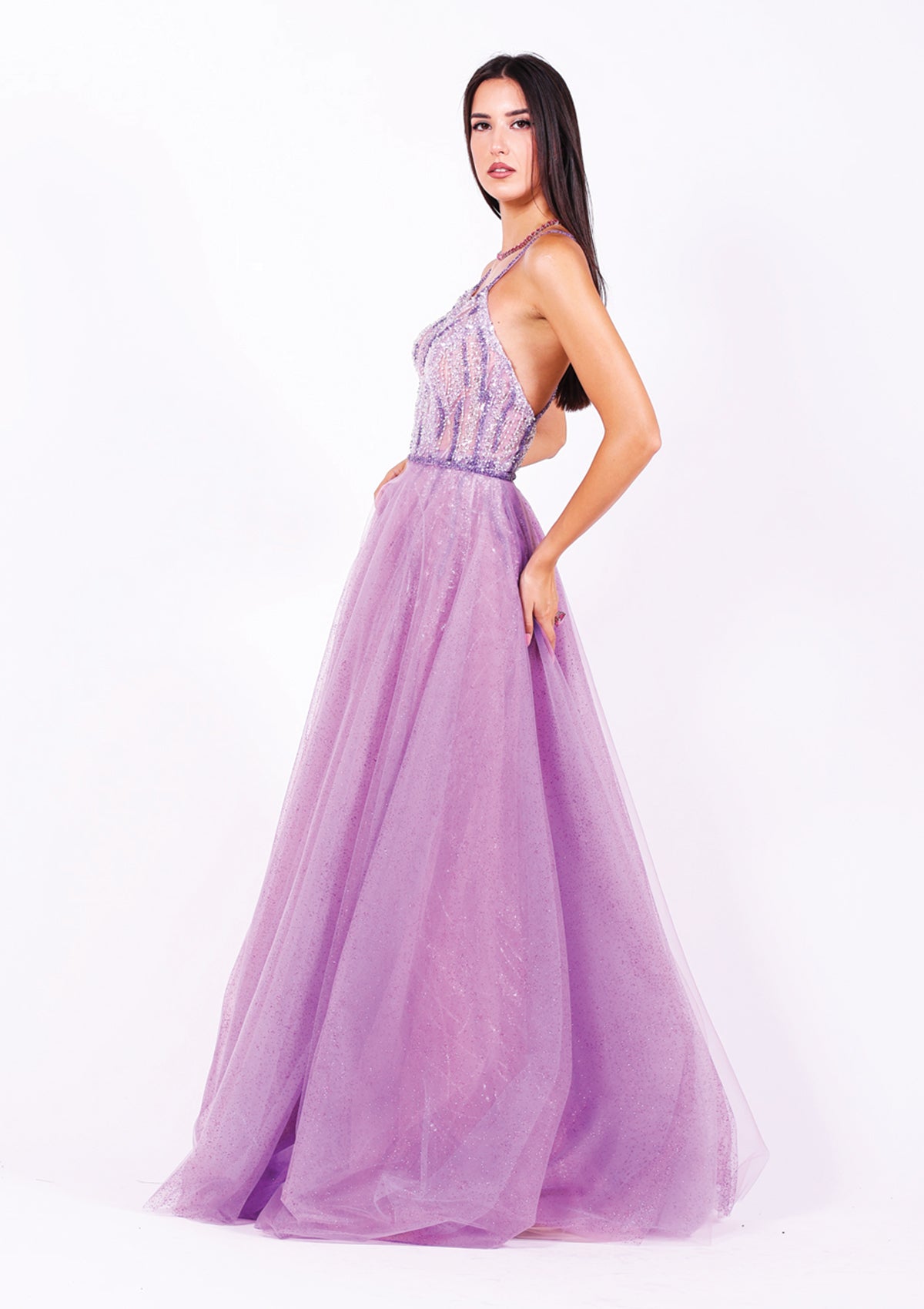 Абитуриентска рокля Covellite LIZA KAIN София от дантела с камъни и перли, комбинирана с обемна тюлена пола. 