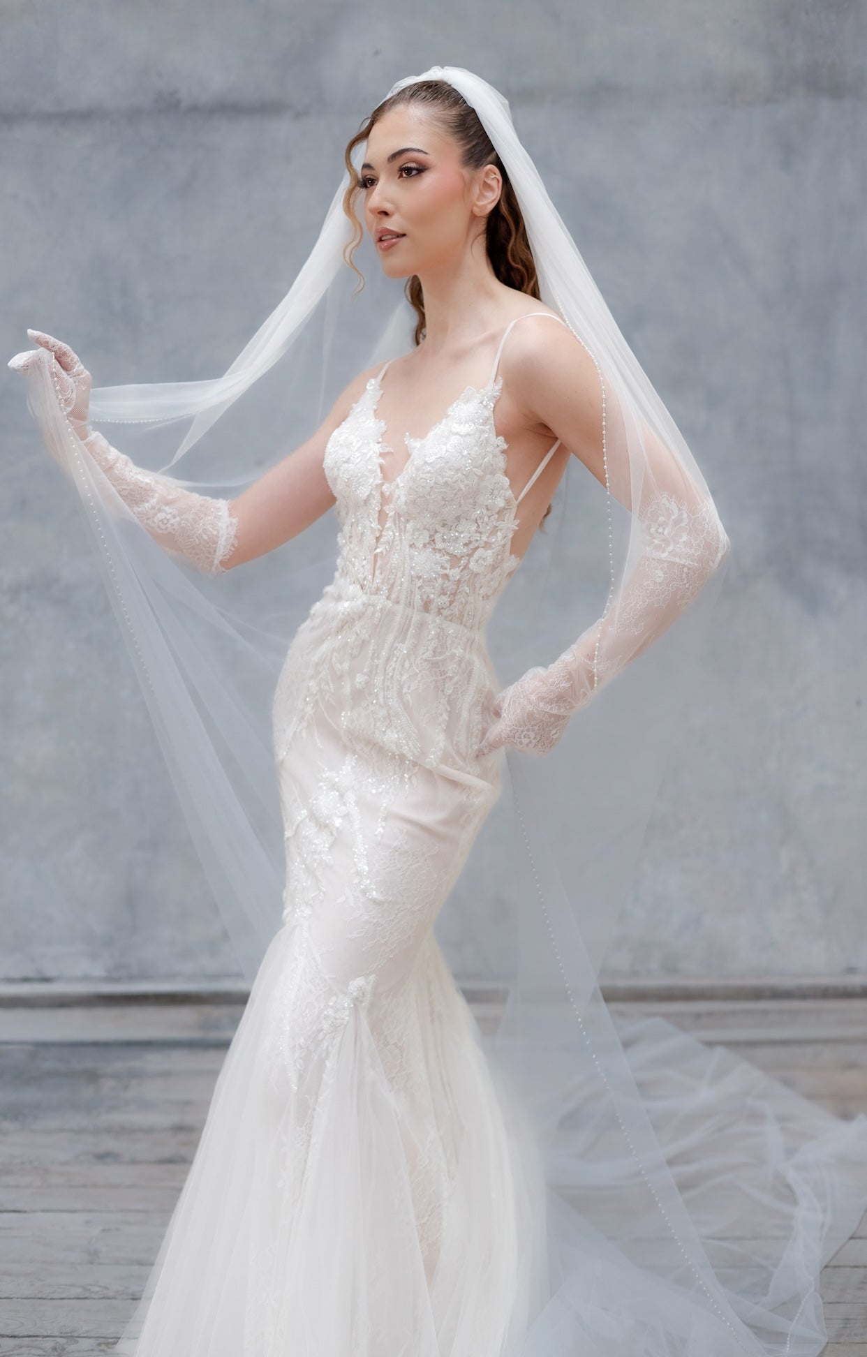 Caelina Булчинска Рокля