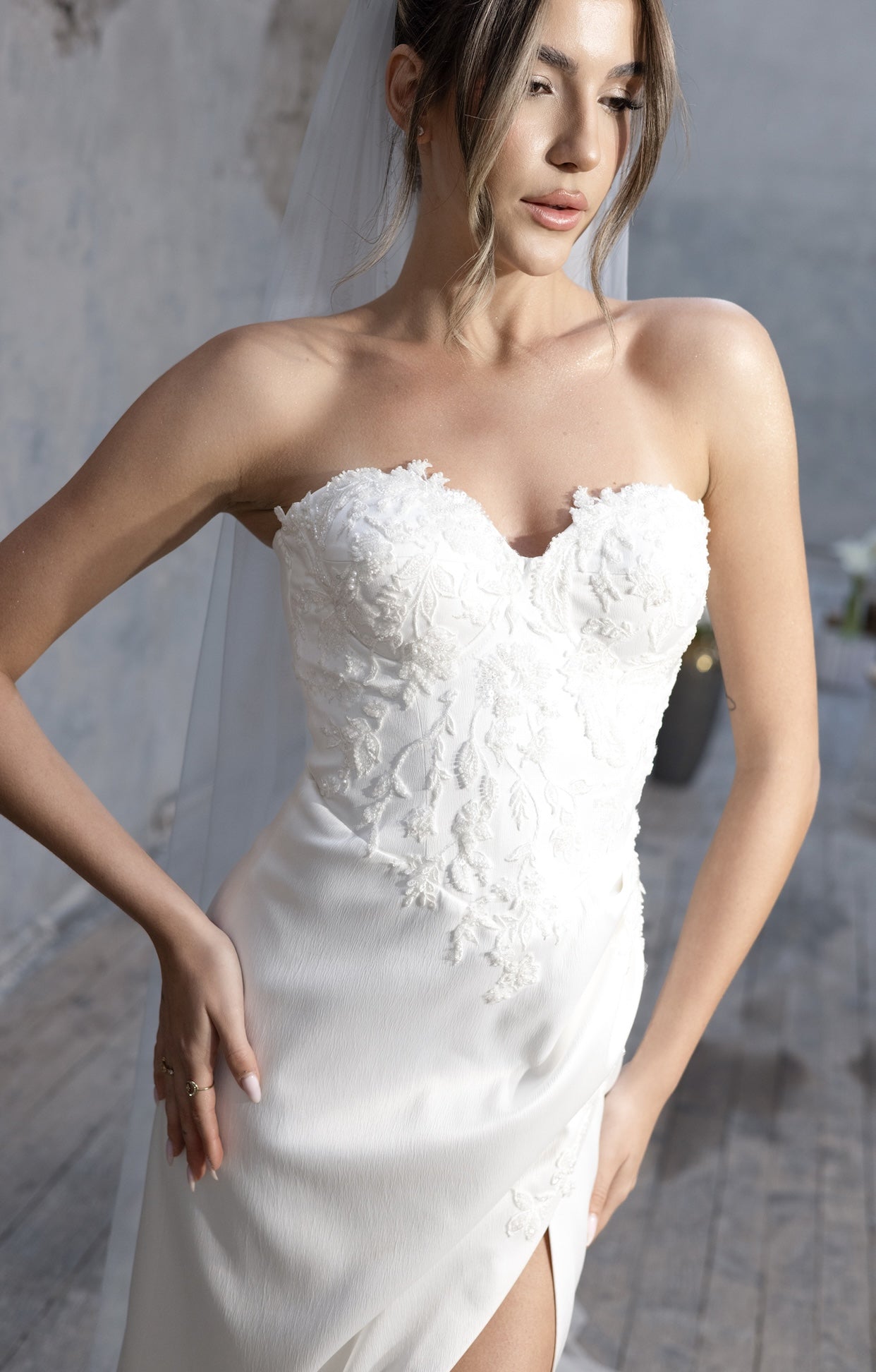 Liora Булчинска Рокля