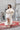 Официална рокля Crystal Kiss от LIZA KAIN bridal, подходяща както за булки, така и за абитуриентки. Моделът съчетава перлен корсет с нежен блясък и пищна пола с вълнообразни слоеве тюл.